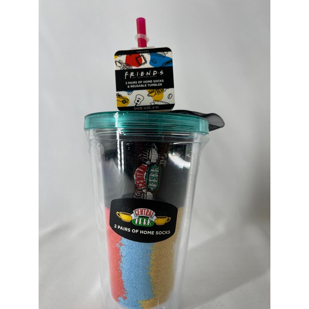 Friends TV Show Reusable Travel Tumbler Cup 2 Pair Fuzzy Socks Central Perk NEW